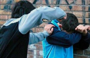 Казахстанские школьники жалуются на дедовщину 12 школ
