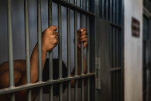 "Пытки заключенного в Костанае"- суд вынес приговор 8 пытки