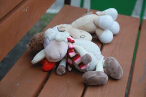 Пропавшая девочка нашлась в заброшенном доме с незнакомым мужчиной 20 доме