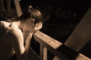 Карагандинский полицейский спас от суицида молодую маму и ее 3-х летнюю дочку 20 спас