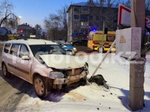 В Уральске инспектор дорожной полиции устроил ДТП 9 инспектор
